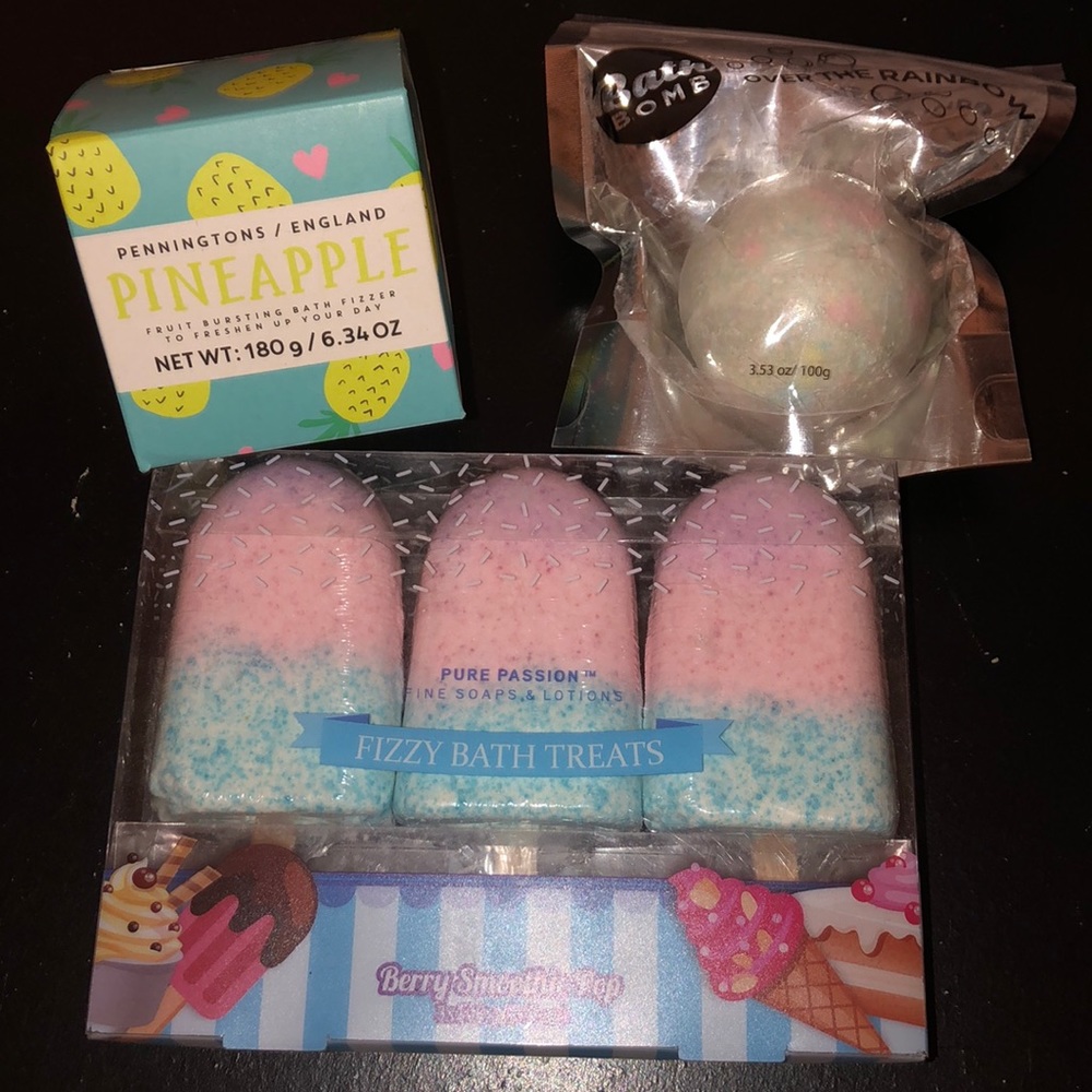 Bath bombs